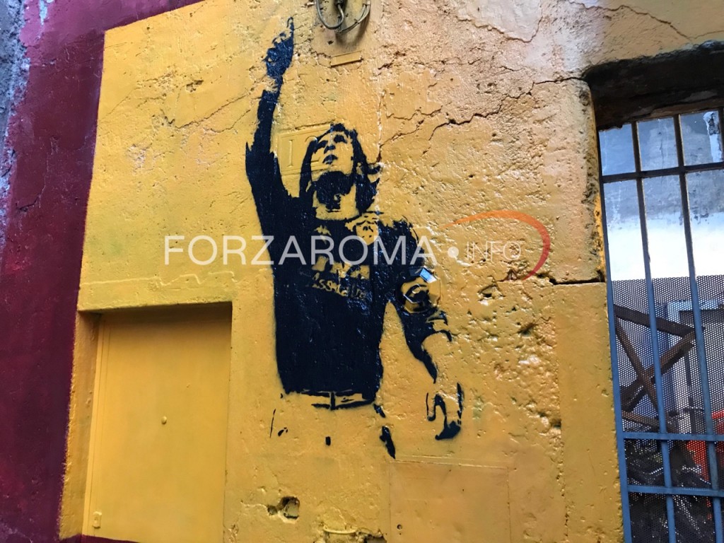 Totti-Monti-Murale