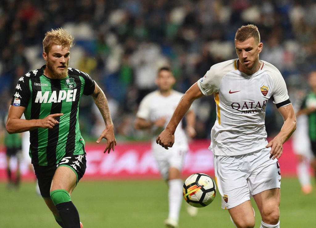 Dzeko US Sassuolo v AS Roma - Serie A