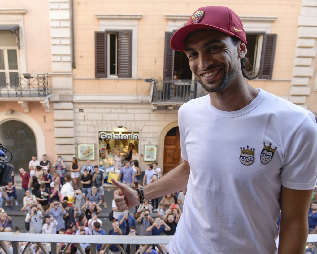 AS Roma, Javier Pastore incontra i tifosi al Roma Store