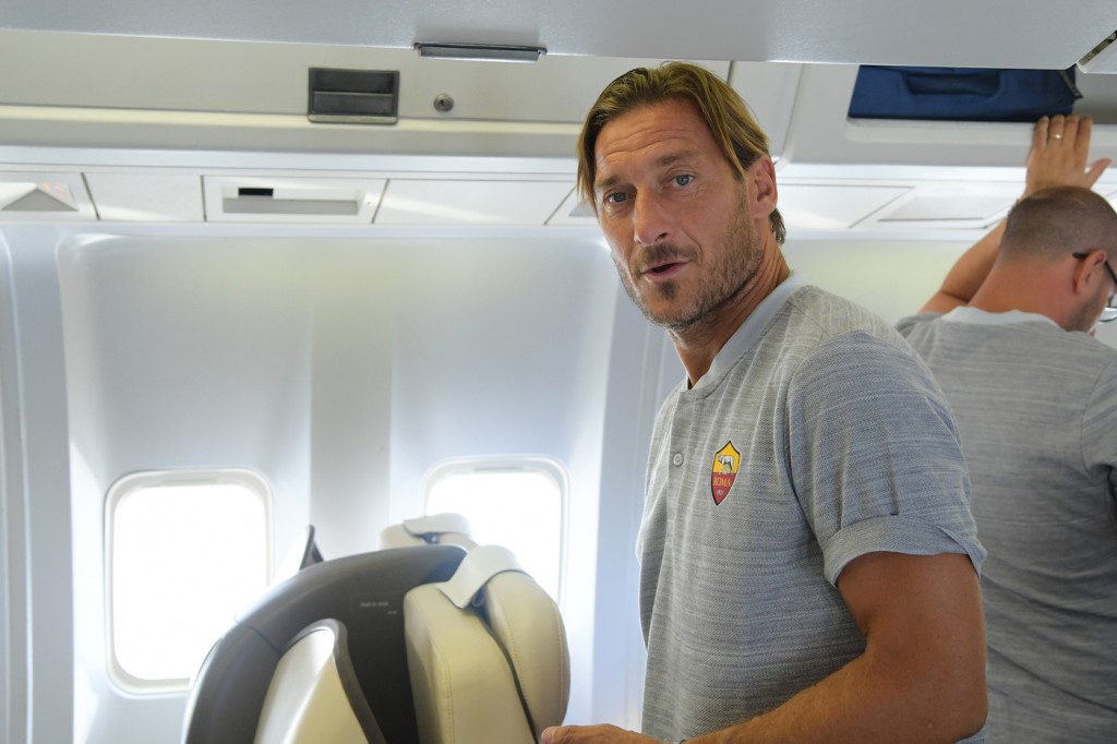 partenza_Roma_usa_ Totti