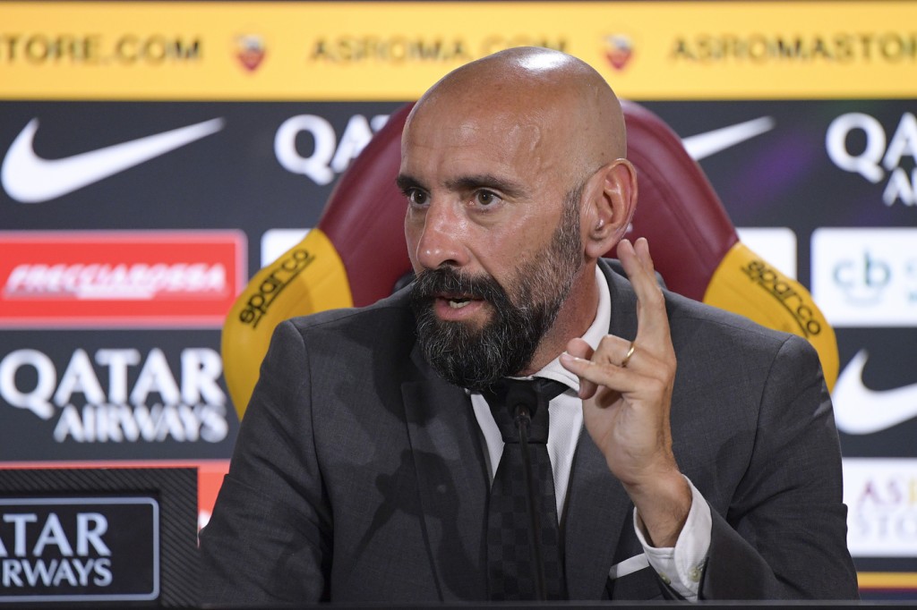 monchi conferenza kluivert 5