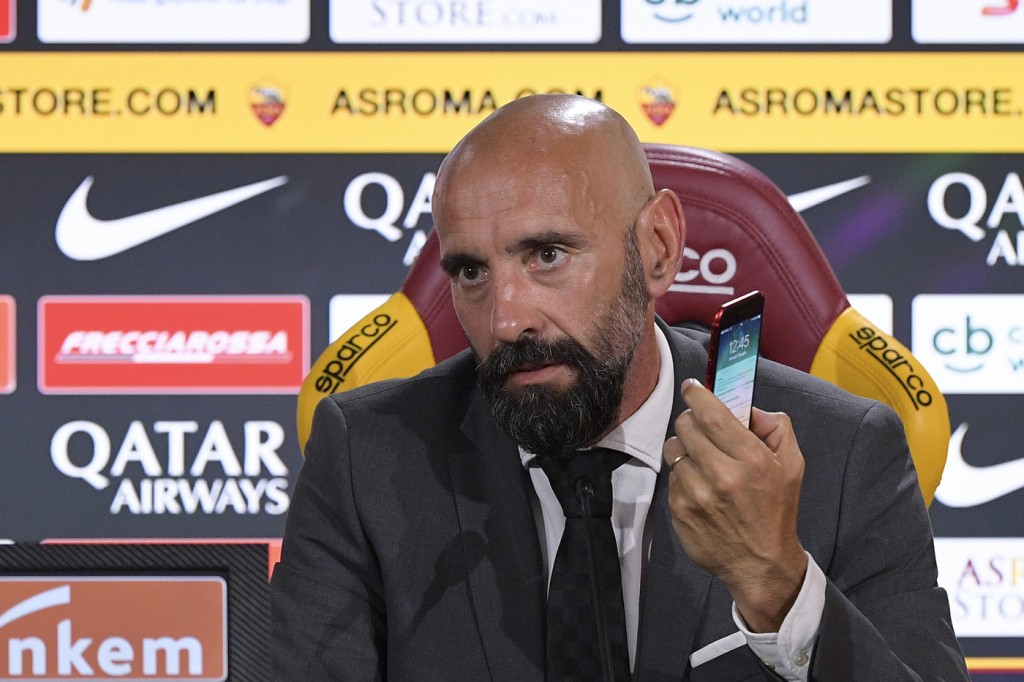 monchi-conferenza-kluivert-6