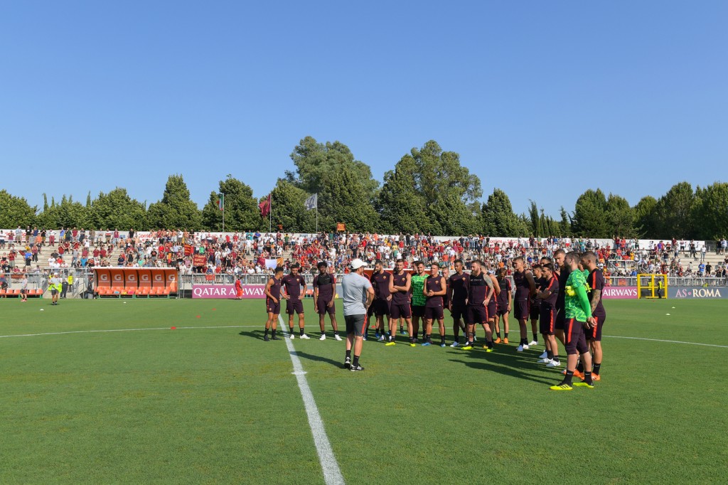 AS Roma, allenamento a porte aperte allo Stadio Tre Fontane