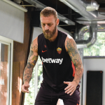 Trigoria Allenamento De Rossi