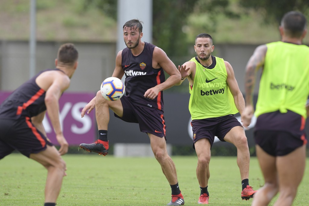 Cristante Trigoria, sessione di allenamento dell'AS Roma