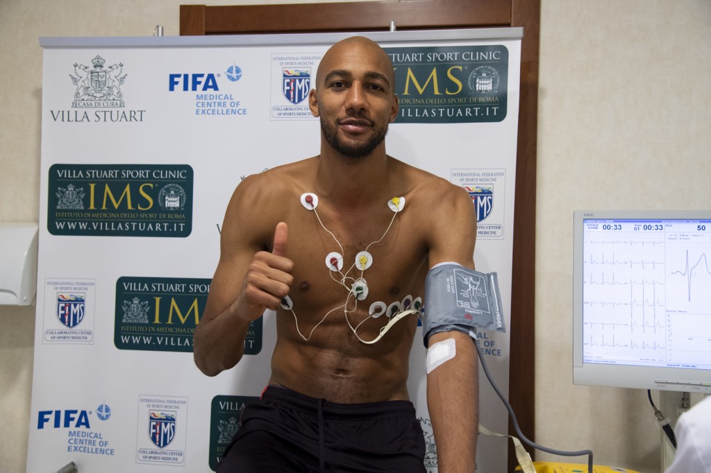 Nzonzi_VillaStuart16