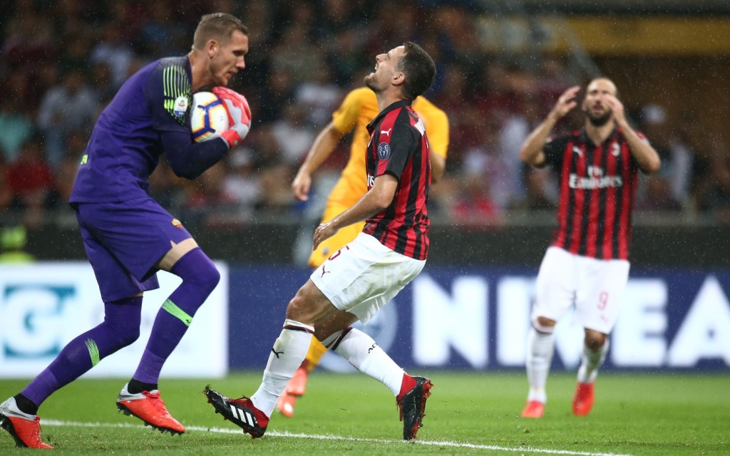 olsen bonaventura Milan vs Roma - Serie A TIM 2018/2019