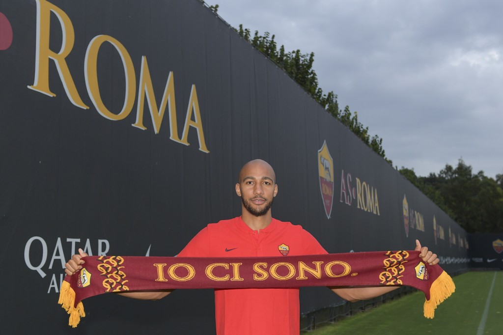 AS Roma, il nuovo giocatore Steven NZonzi arriva a Trigoria