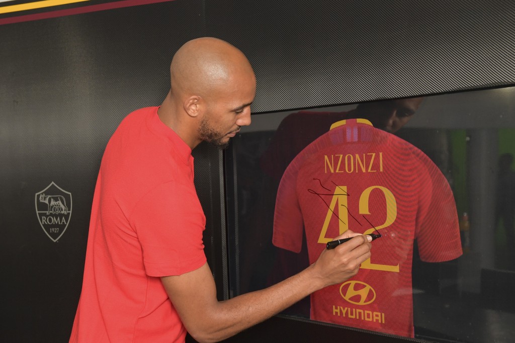 AS Roma, il nuovo giocatore Steven NZonzi arriva a Trigoria