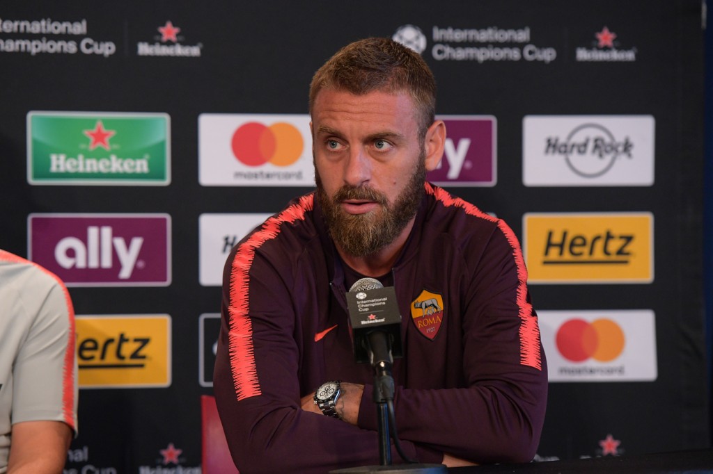 DeRossi_AS Roma Tour USA 2018, conferenza stampa in New Jersey