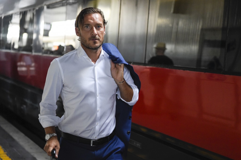 Totti L'AS Roma in viaggio verso Bologna
