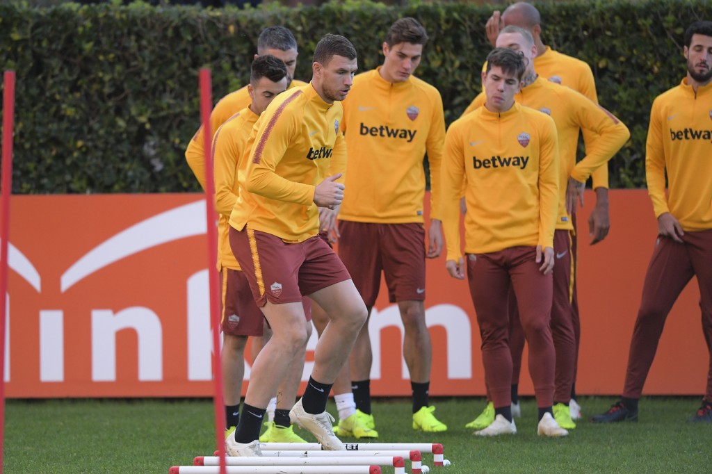 dzeko - Champions League, l'allenamento della Roma
