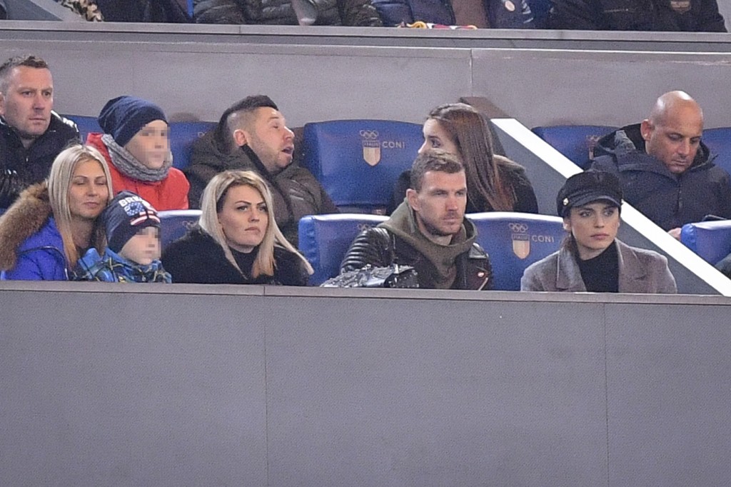 Dzeko Moglie Roma vs Real Madrid - Champions League 2018/2019
