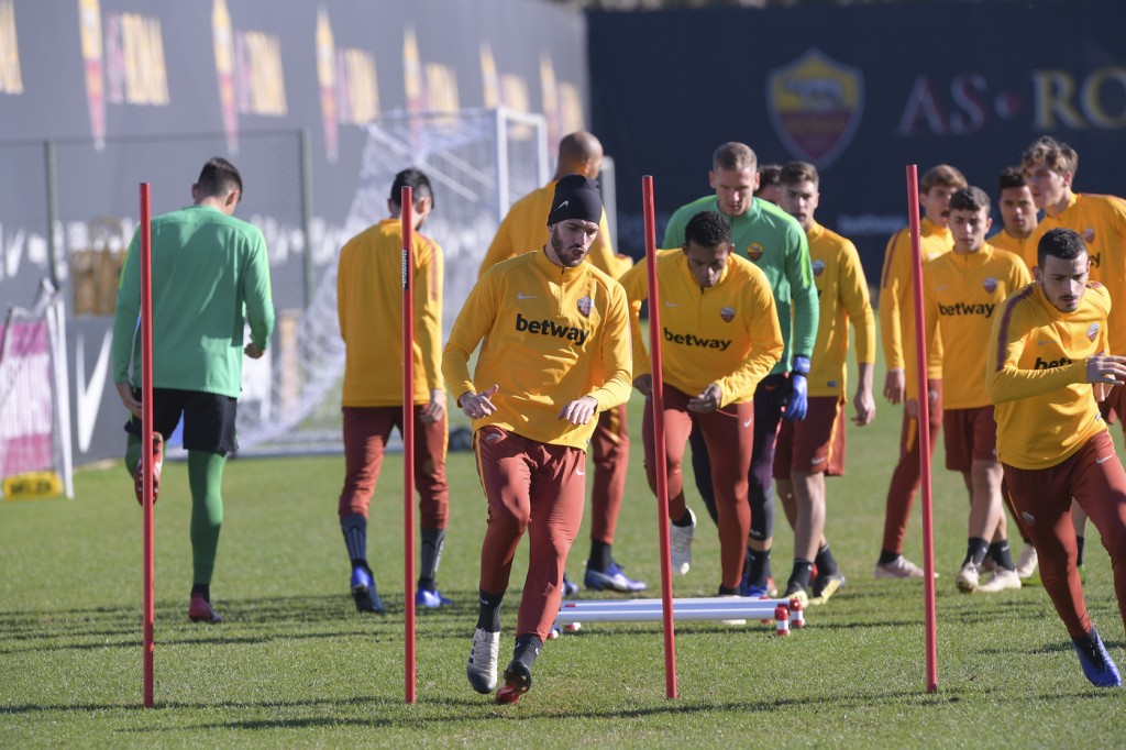 AsRoma_rifinitura_Champions League_Trigoria_Santon_Florenzi