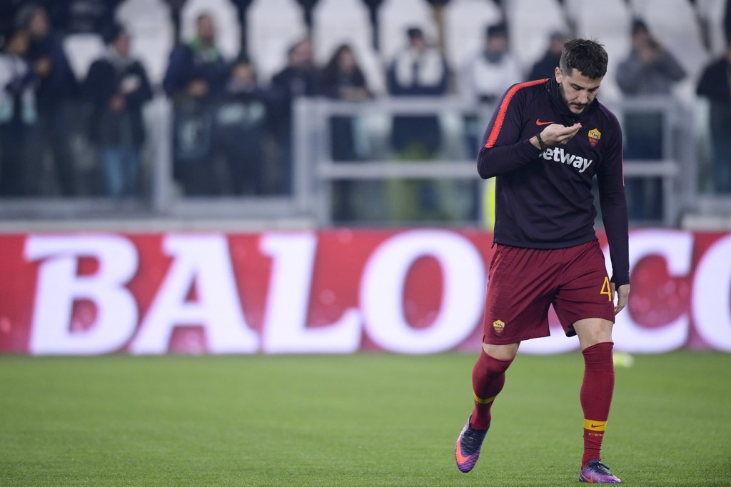 Juventus vs Roma manolas