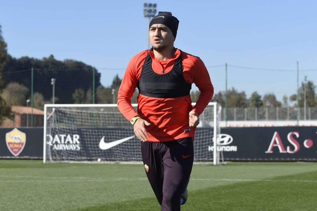 As Roma_Allenamento_Trigoria_Under