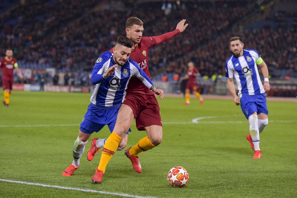Dzeko Telles Roma vs Porto - UEFA Champions League 2018/2019