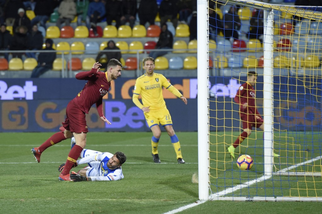 dzeko Frosinone vs Roma - Serie A TIM 2018/2019