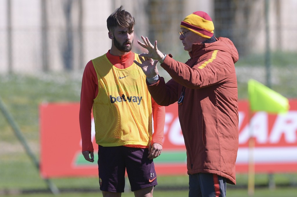 Ranieri Pezzella AS Roma, l'allenamento odierno a Trigoria