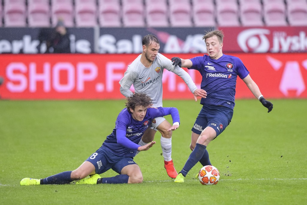 Tengstedt Midtjylland vs Roma - Youth League 2018/2019