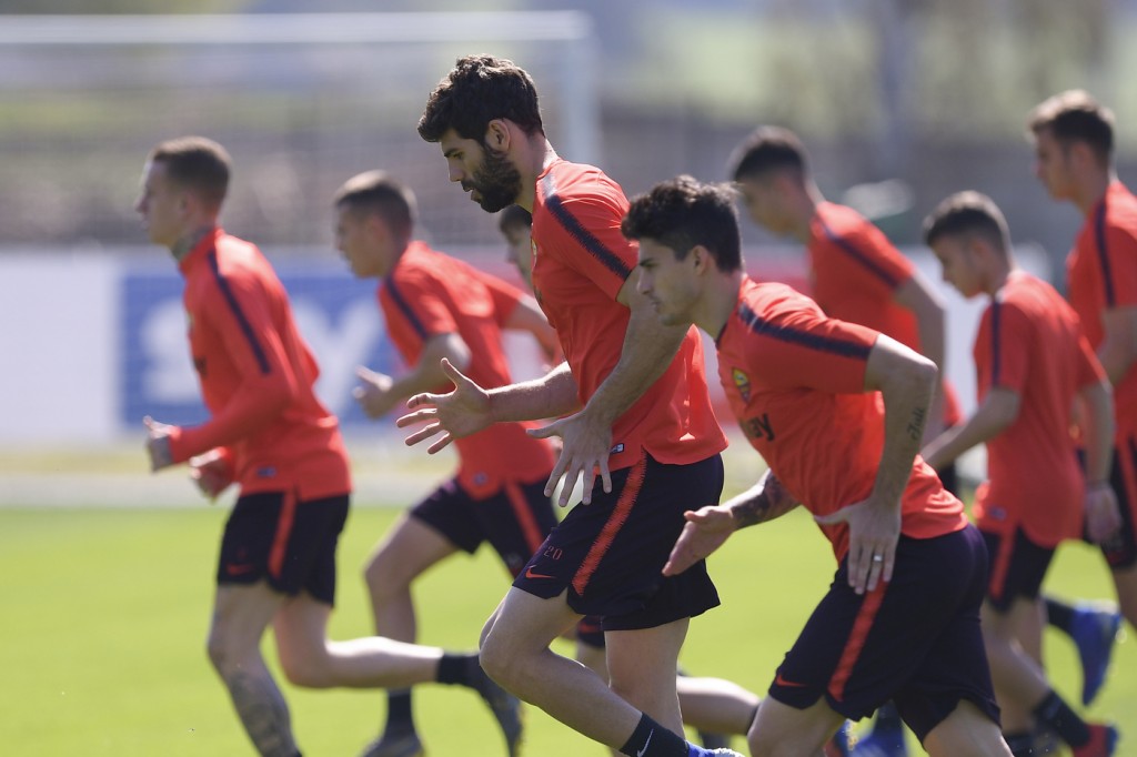 fazio AS Roma, seduta di allenamento al Centro sportivo di Trigoria