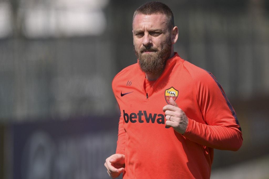 de rossi AS Roma, seduta di allenamento al Centro sportivo di Trigoria
