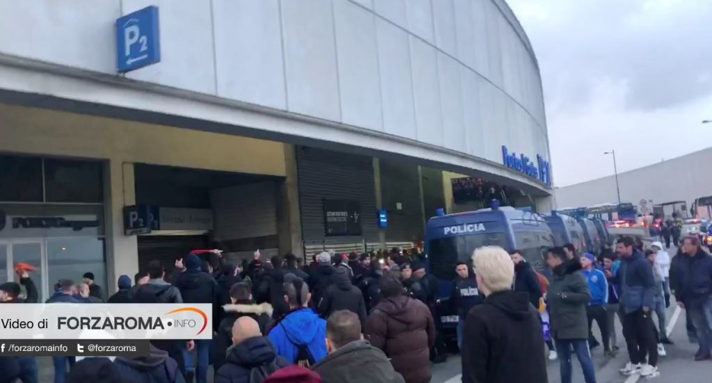 video-roma-tifosi-stadio