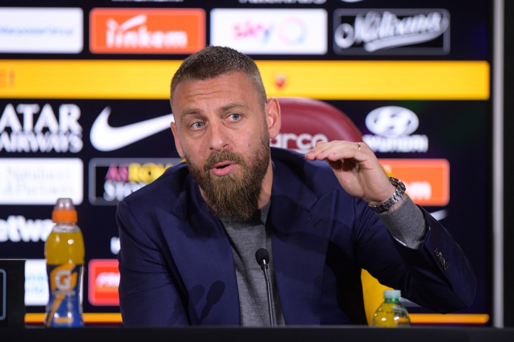 AS Roma, De Rossi lascia: la conferenza stampa del Capitano