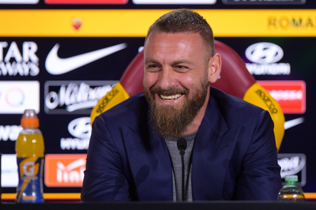 AS Roma, De Rossi lascia: la conferenza stampa del Capitano