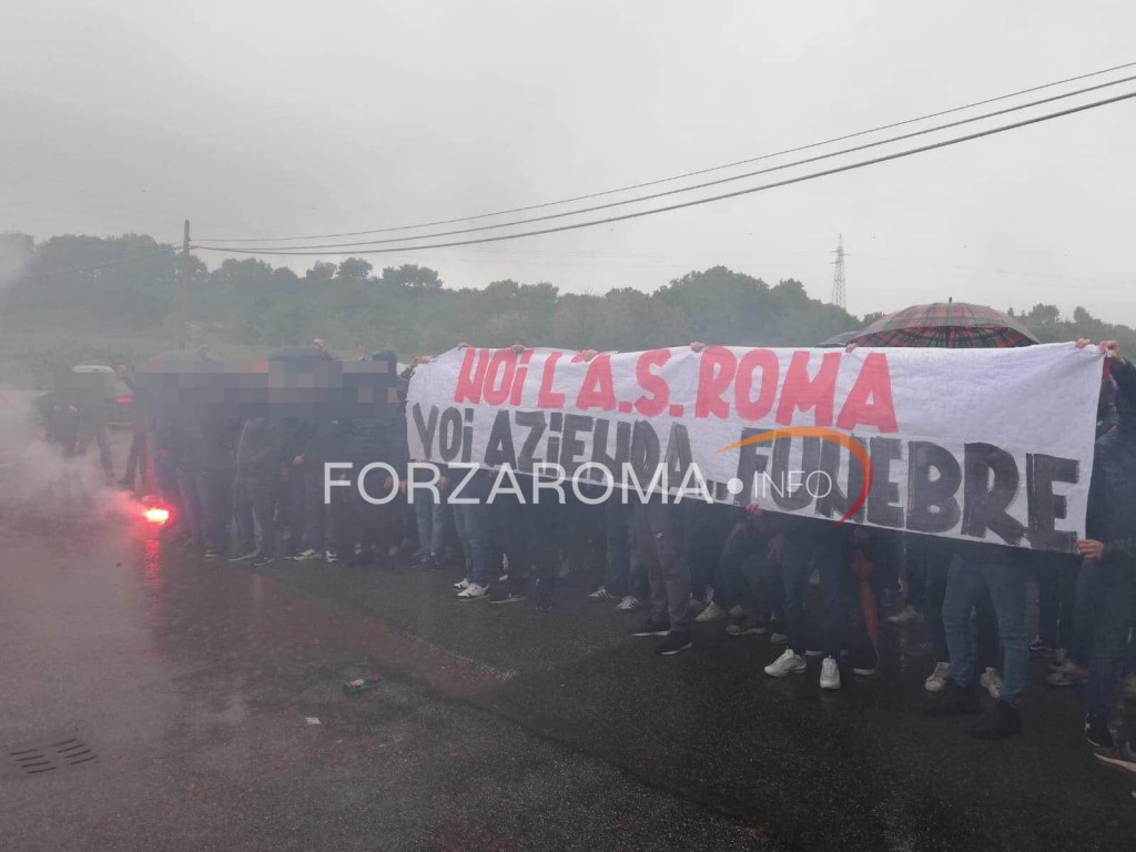 striscione_roma44