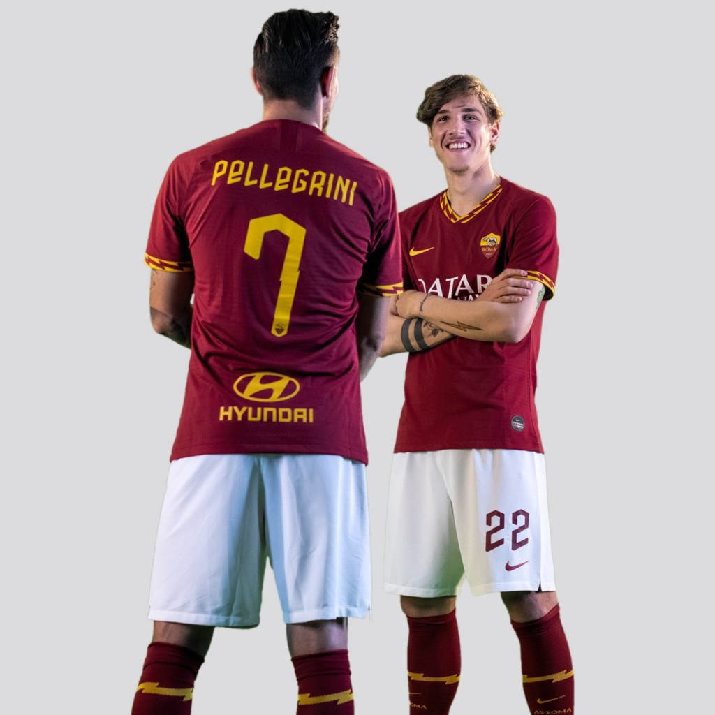 As Roma_nuova maglia 19-20_Pellegrini_Zaniolo