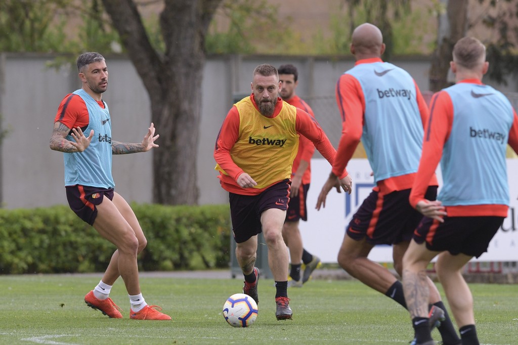 de rossi kolarov AS Roma, allenamento di rifinitura a Trigoria