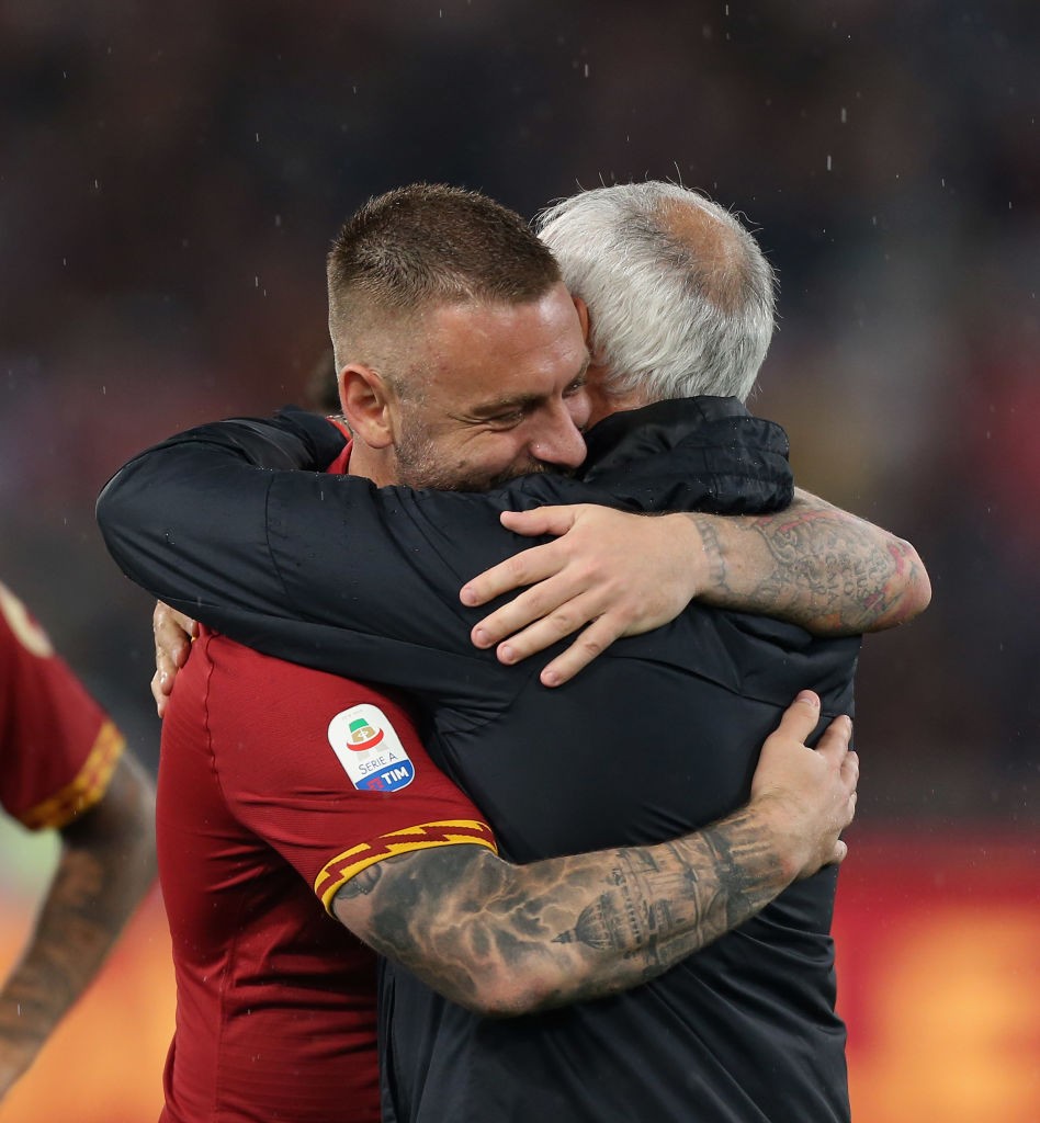 abbraccio ranieri de rossi AS Roma v Parma Calcio - Serie A