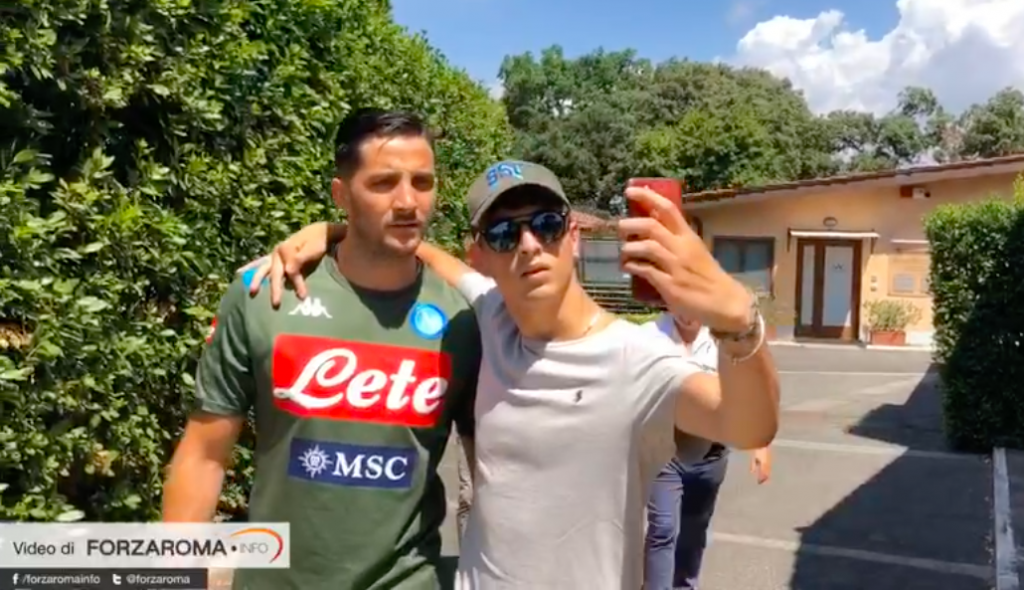 manolas-selfie-tifosi