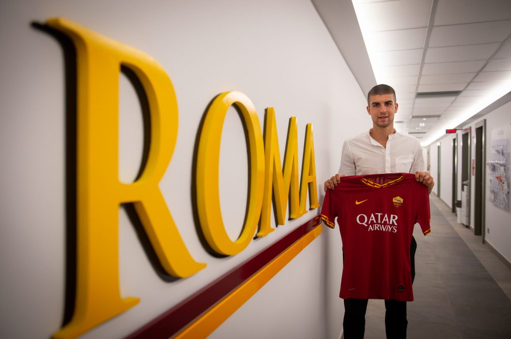 AS Roma, Gianluca Mancini visita il centro sportivo Fulvio Bernardini