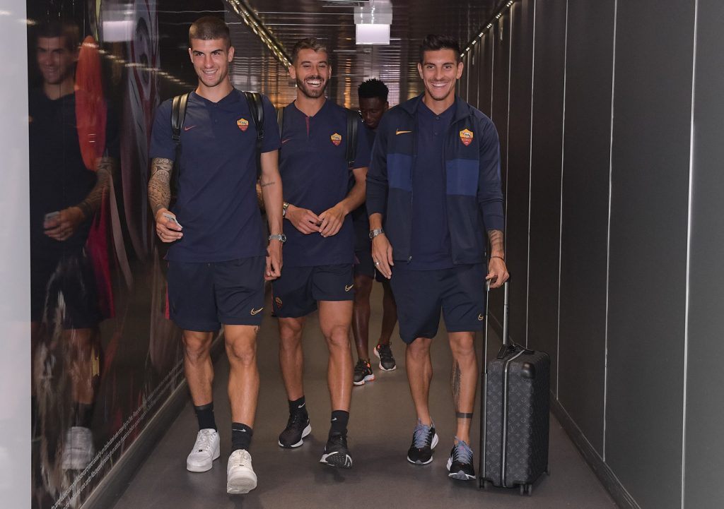Mancini Pellegrini Spinazzola AS Roma, partenza per la trasferta di Lille
