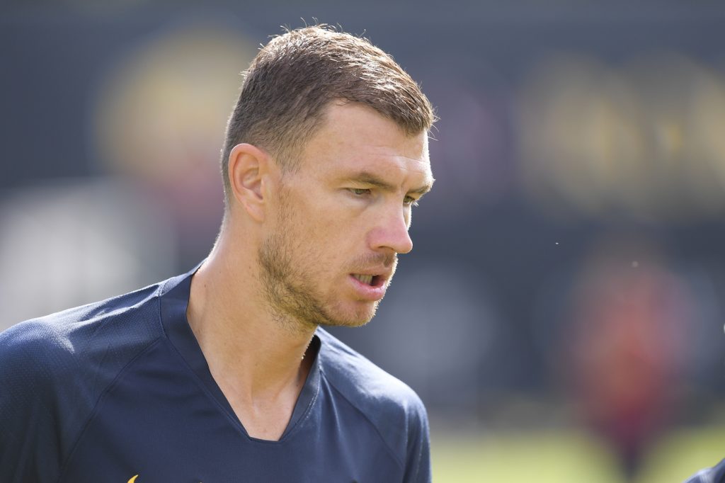 Dzeko AS Roma, allenamento mattutino a TrigoriaAS Roma, allenamento mattutino a Trigoria