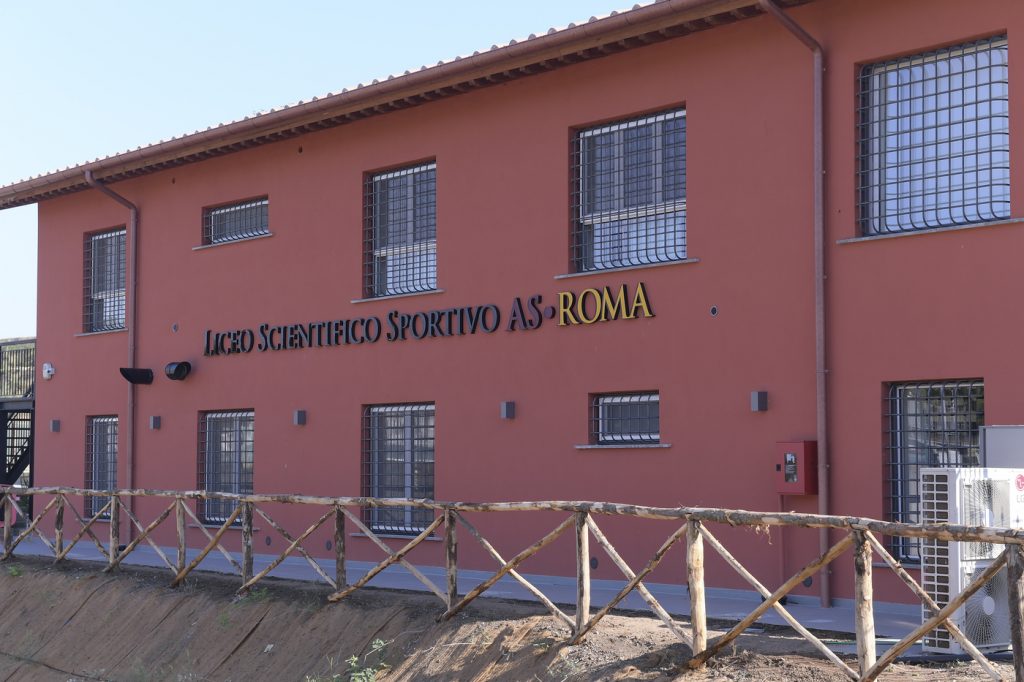 AS Roma, inaugurato a Trigoria il liceo per i giovani calciatori