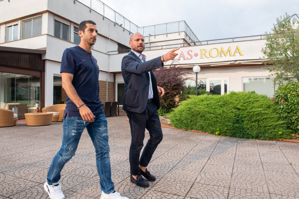 petrachi AS Roma, Henrikh Mkhitaryan visita il centro sportivo Fulvio Bernardini