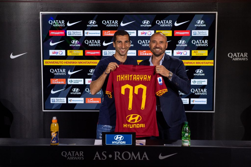 petrachi AS Roma, Henrikh Mkhitaryan firma il contratto con l'AS Roma