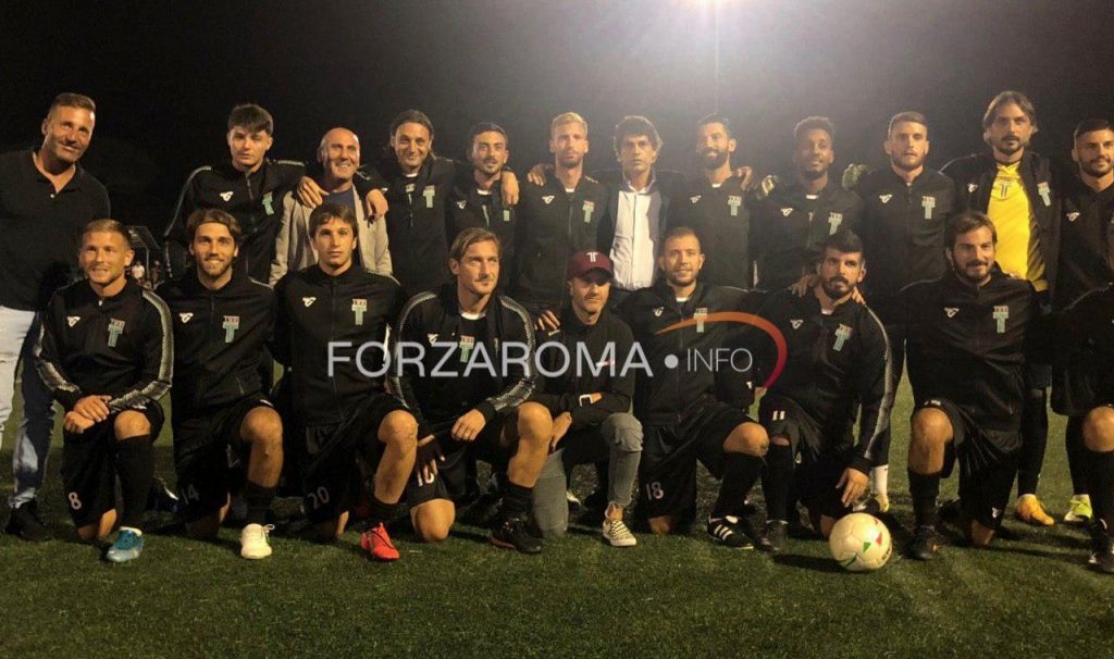 totti-longarina-calcio-a-8-1
