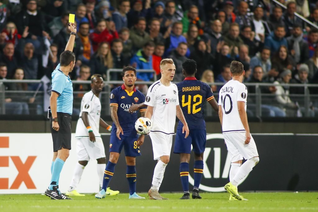 bruno lopes martins kluivert ammonizione giallo cartellinoWolfsberger AC v AS Roma: Group J - UEFA Europa League