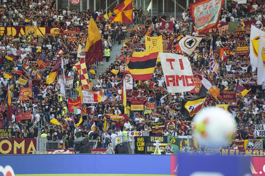 roma-cagliari-2 tifosi curva sud