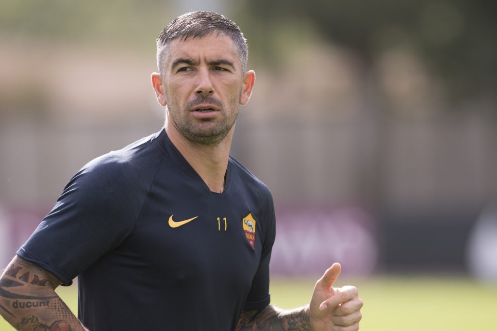 Kolarov AS Roma, allenamento mattutino a Trigoria