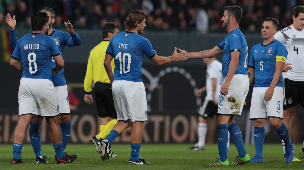 DFB-All-Stars v Azzurri Legends - Friendly Match