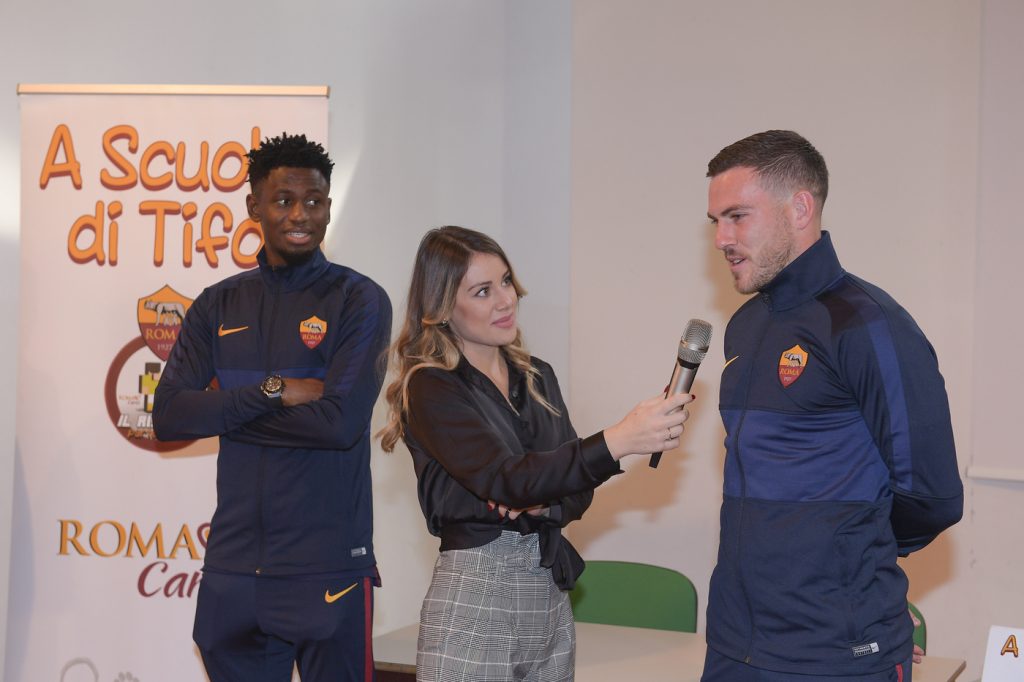 AS Roma, Jordan Veretout e Amadou Diawara protagonisti di ‘A Scuola di Tifo’AS Roma, Jordan Veretout e Amadou Diawara protagonisti di ‘A Scuola di Tifo’