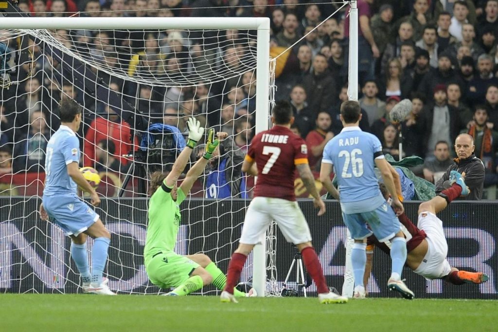 AS Roma  Vs SS Lazio totti gol selfie