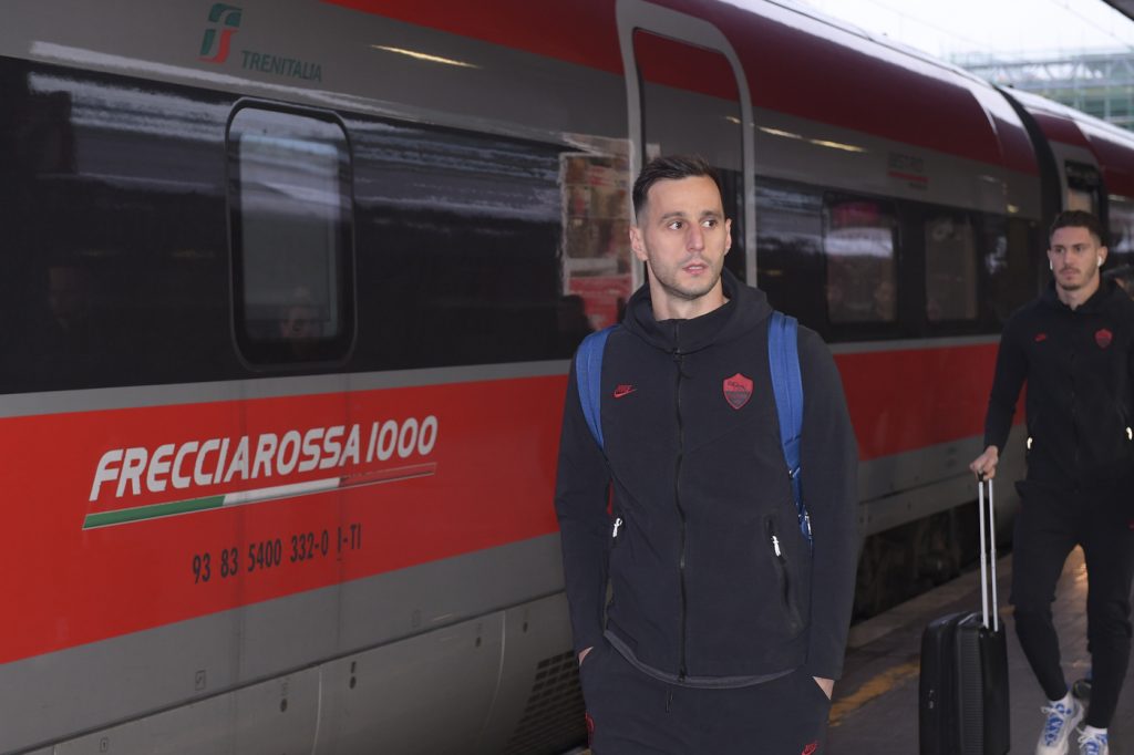 Kalinic AS Roma, la squadra in viaggio per Firenze