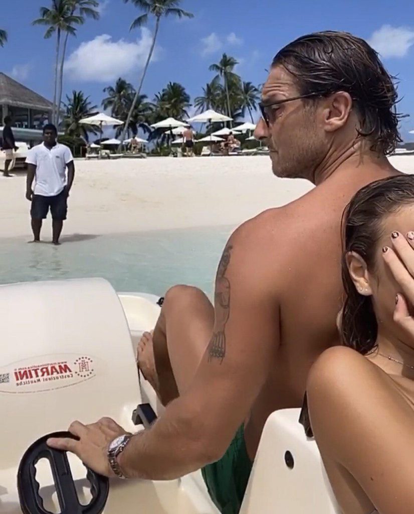 totti-gommone