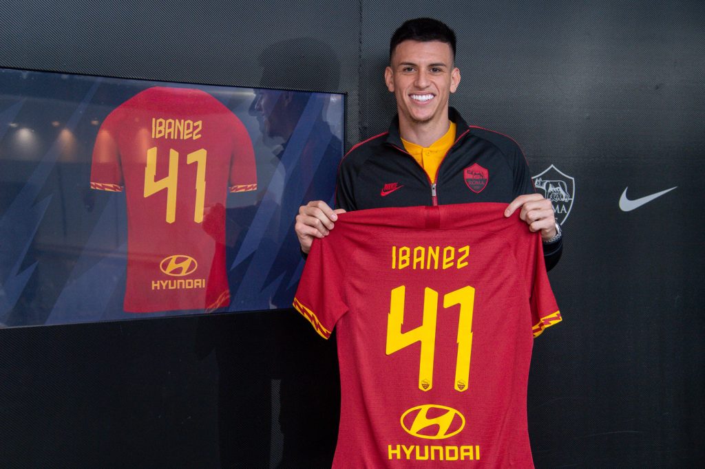Roger Ibanez è un nuovo giocatore dell' AS RomaSerie A, Roger Ibanez è un nuovo giocatore dell' AS Roma